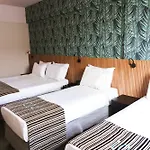 Cris Hotel