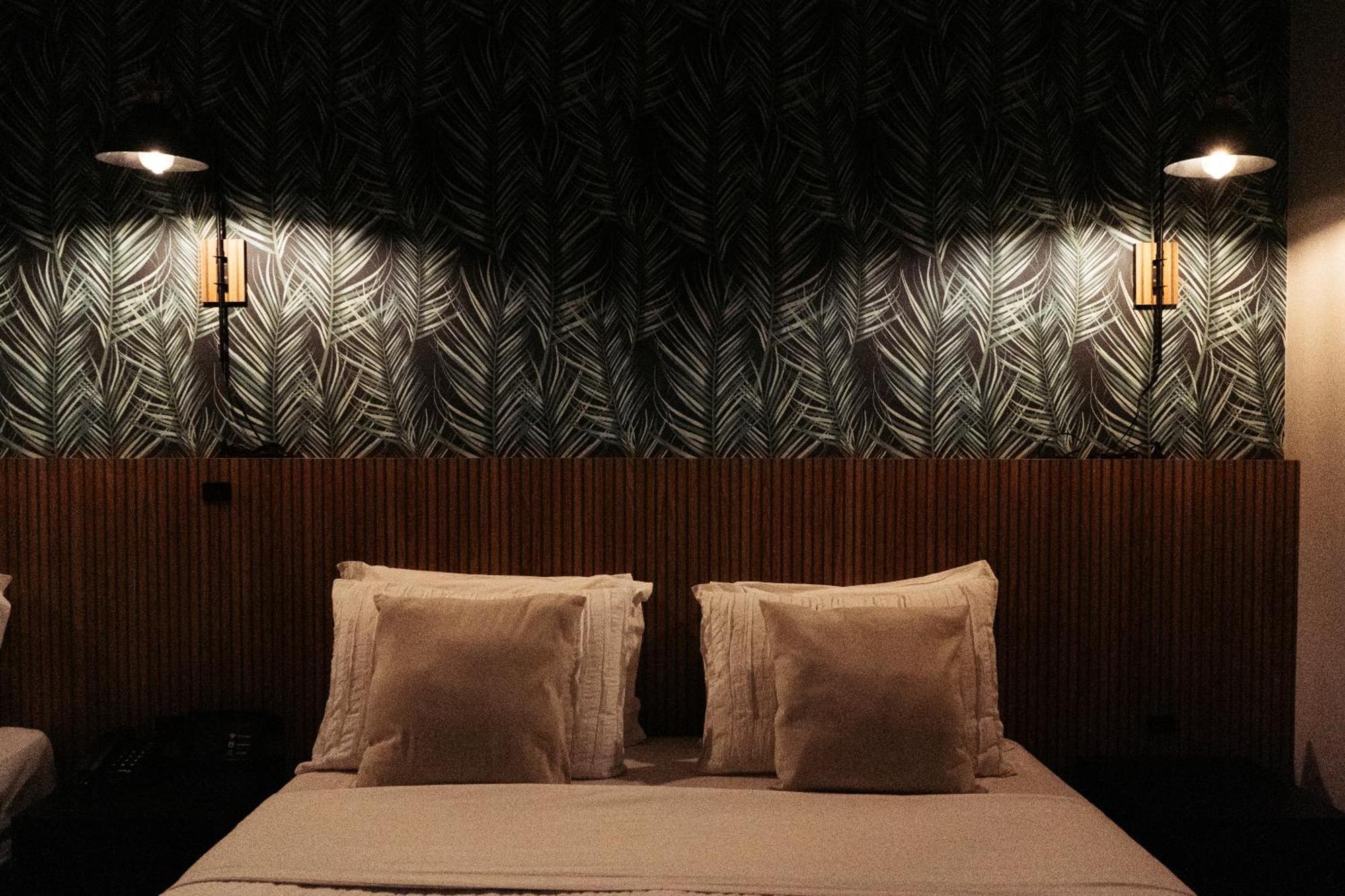 Cris Hotel 3*